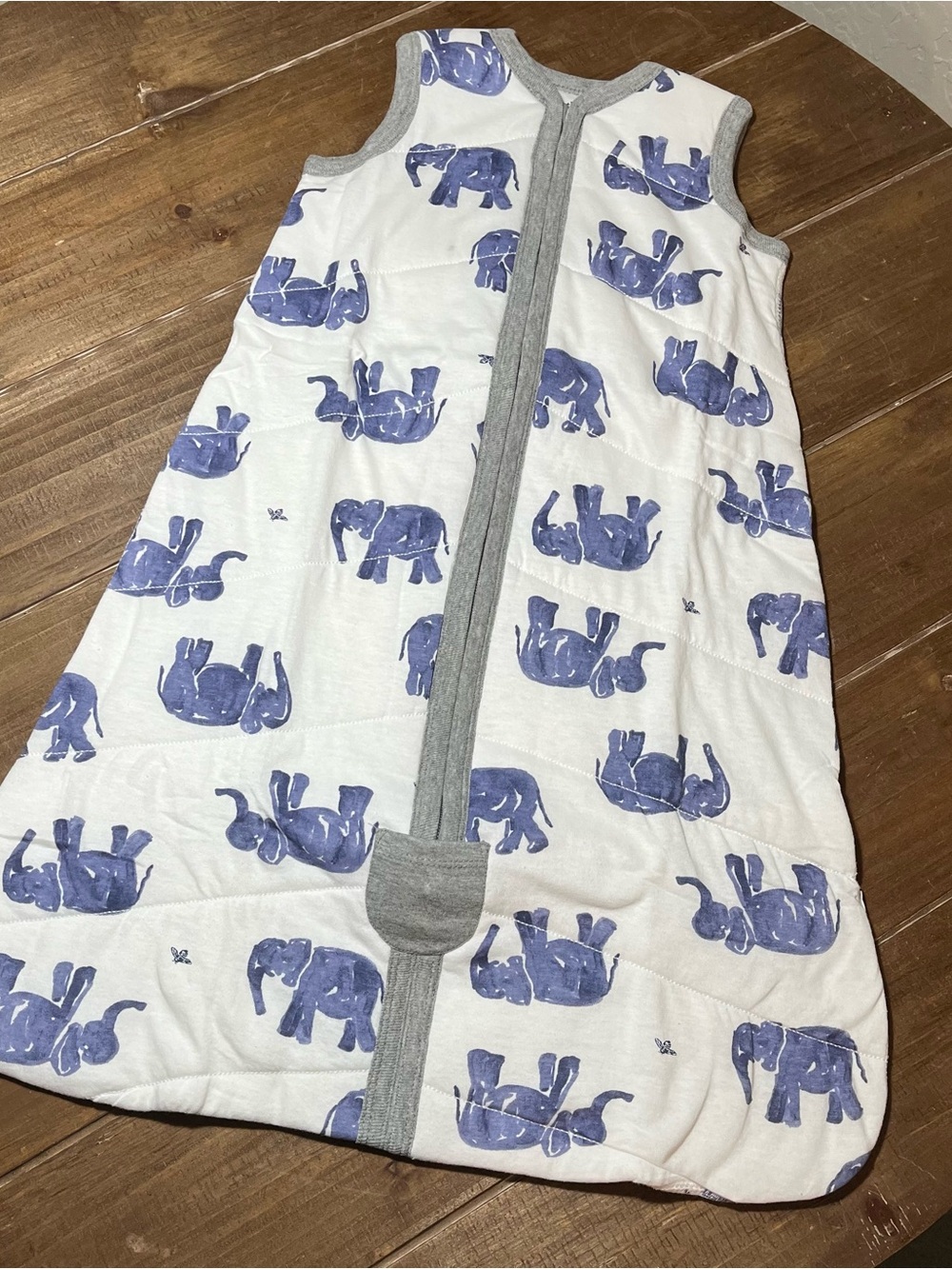 Burt's Bees White Sleeveless Sleep Sack with Blue Elephant Print